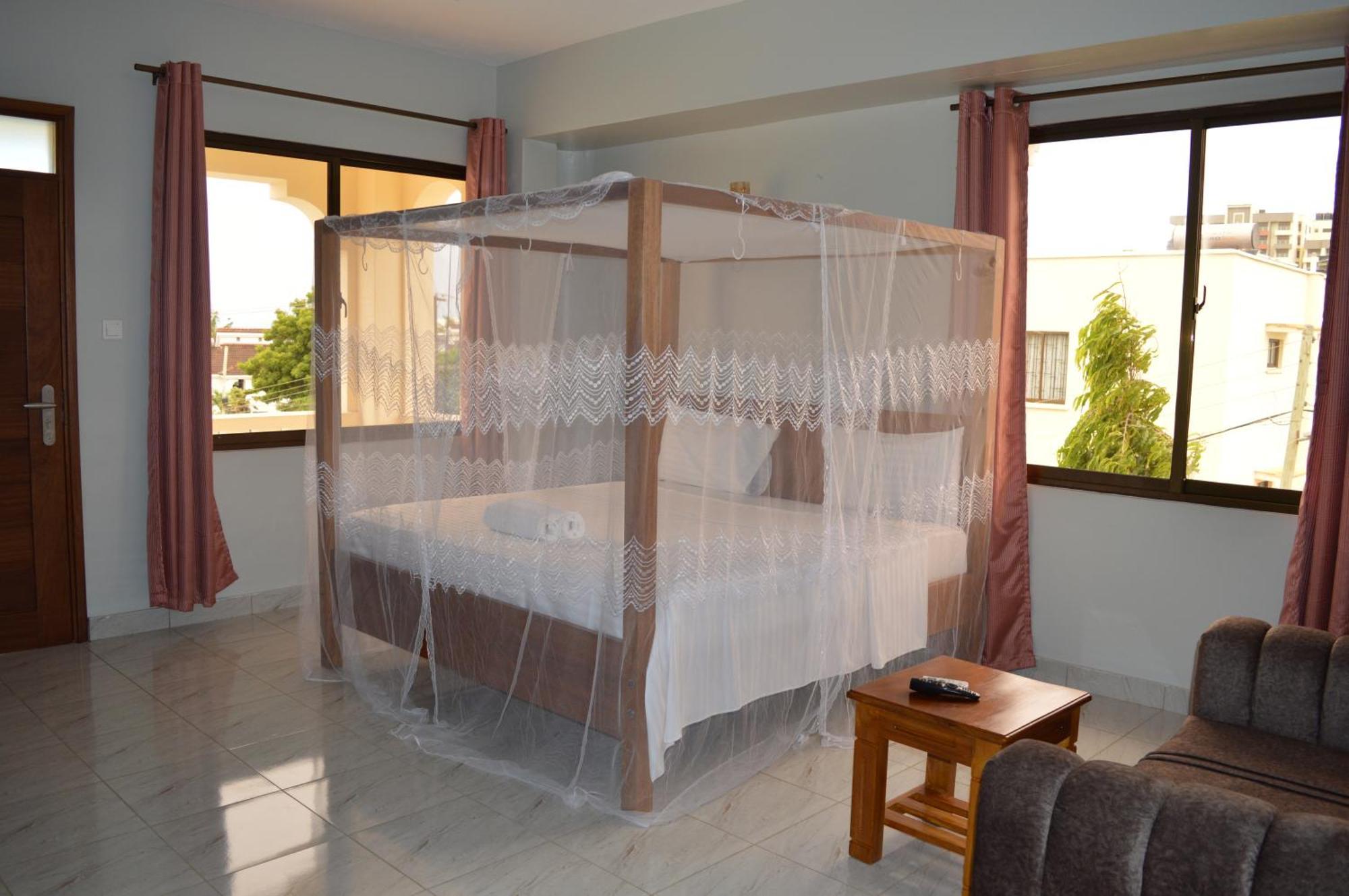 Hotel Tiffany Mombasa Dış mekan fotoğraf